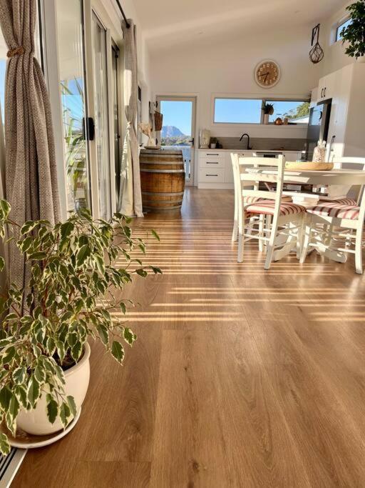 Vila Viola - Seaside Retreat Coles Bay Exteriér fotografie